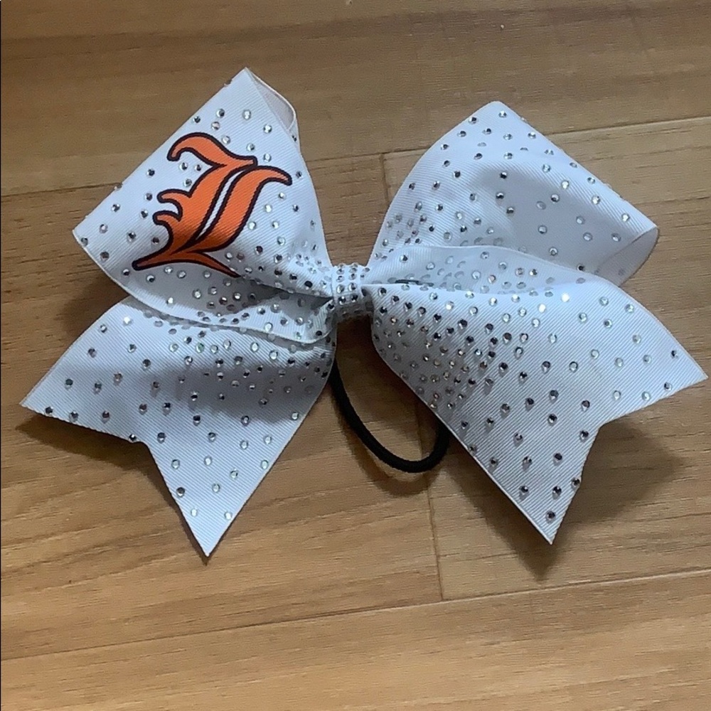 English L cheer/dance bow with sparkles